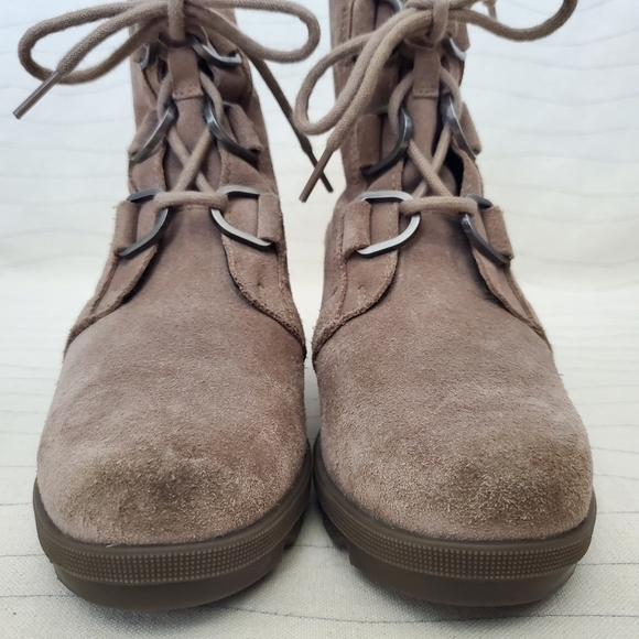 Sorel Women's Joan Of Arctic Wedge II Boot Kettle Size 4 Tan Suede Leather EUC - Picture 4 of 10